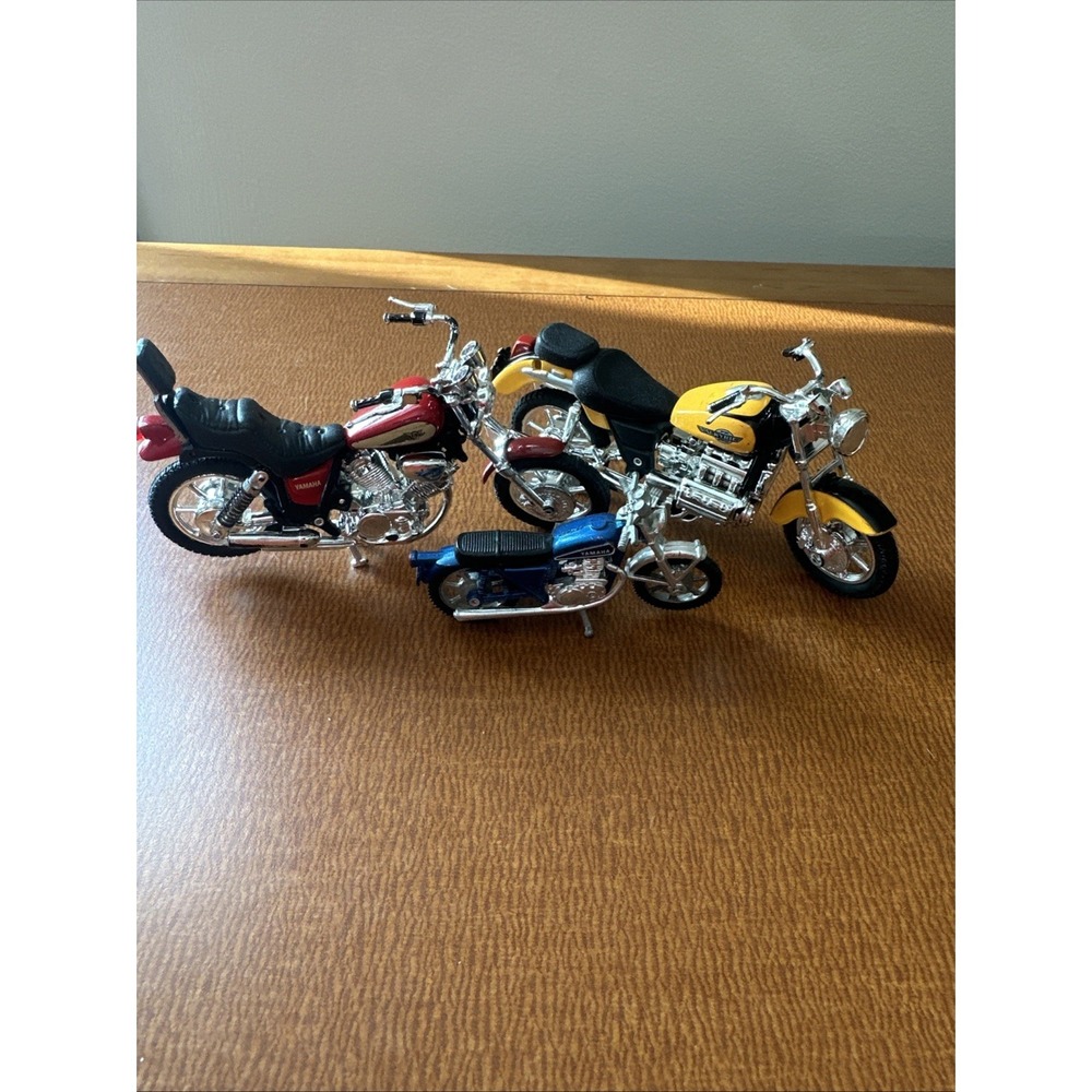 Vtg Lot 3 Motorcycles: Yamaha, Honda Valkyrie, Diecast & Plastic